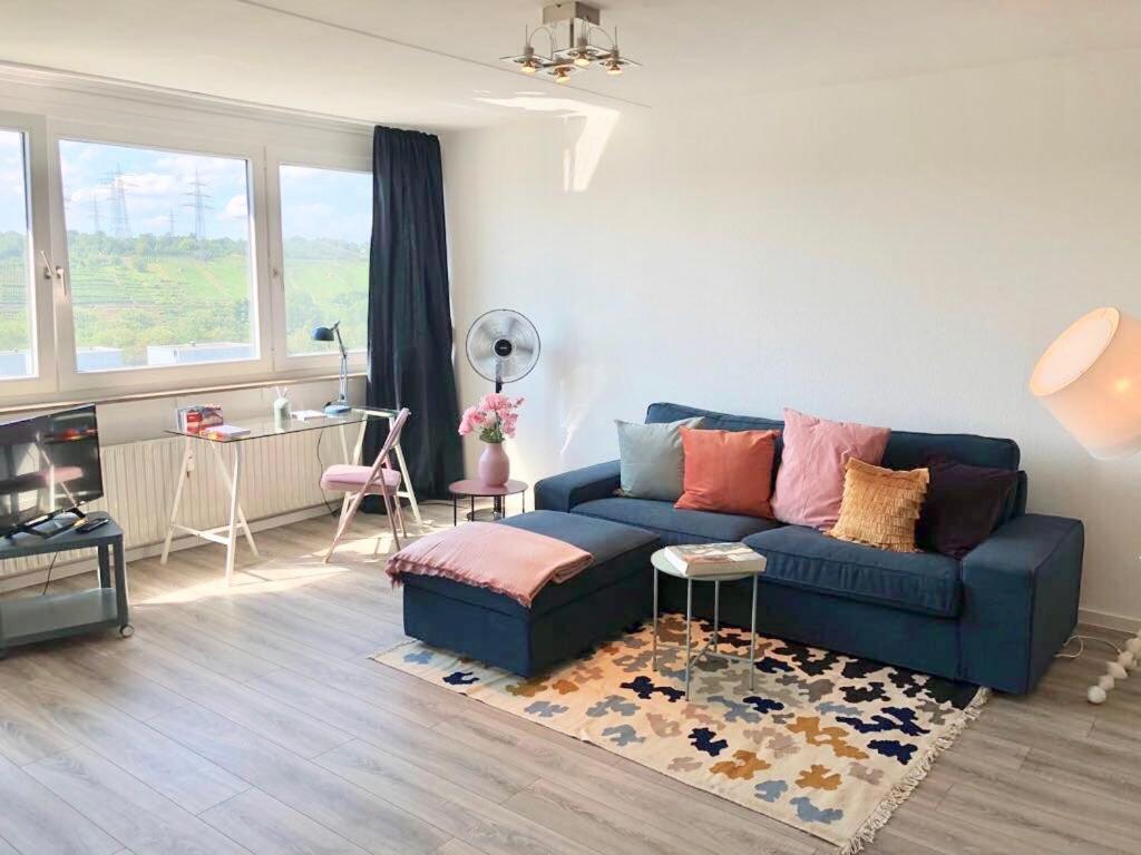 Grosses Appartement Mit Aussichtsbalkon Ludwigsburg Bagian luar foto